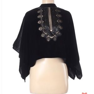 LEAVING MAY 19TH - Zara Short Sleeve Blouse